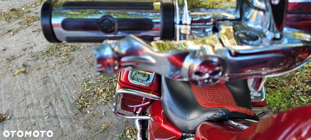 Harley-Davidson FLHTCU Ultra - 14