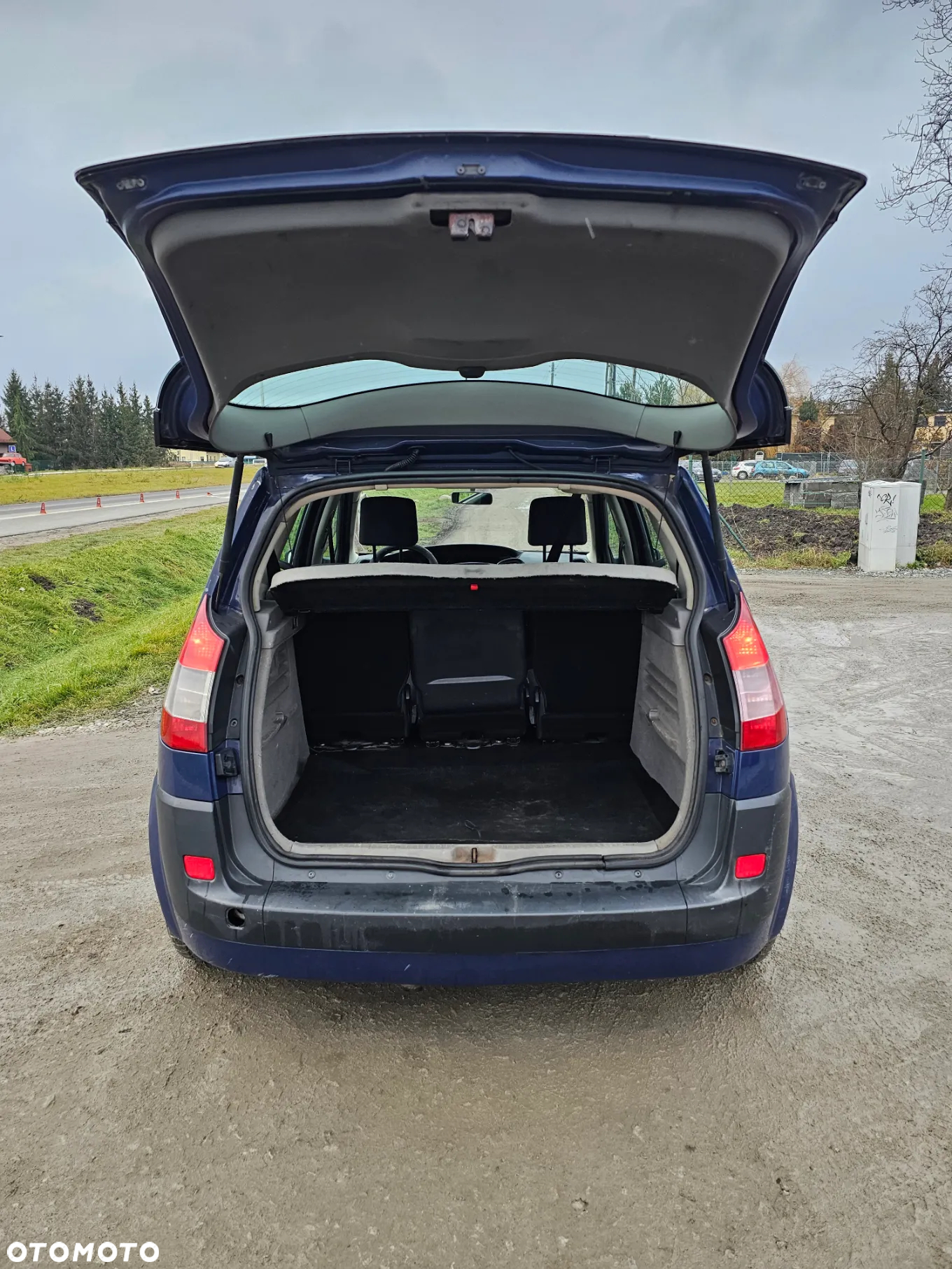 Renault Scenic - 16
