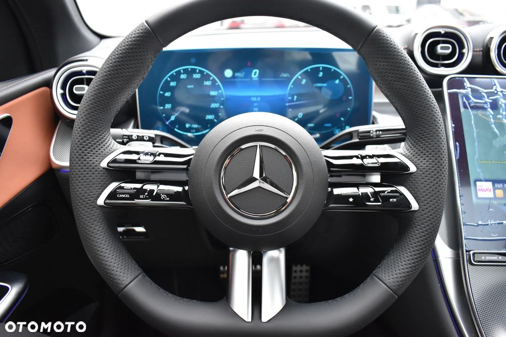 Mercedes-Benz GLC - 15