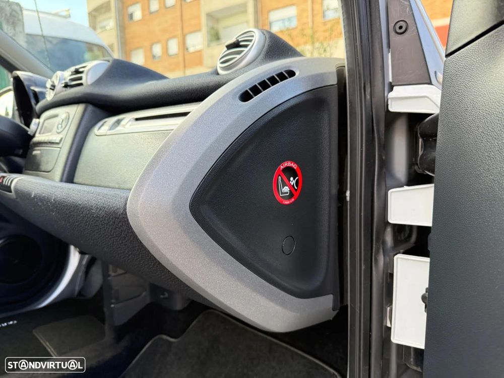 Smart ForTwo Coupé 1.0 mhd Passion 71 - 23