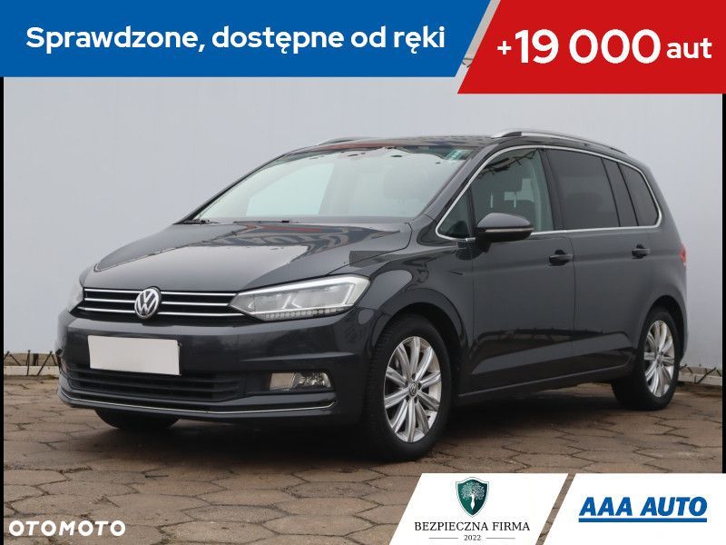 Volkswagen Touran - 1