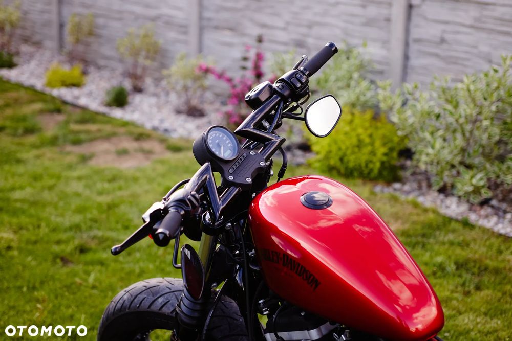 Harley-Davidson Sportster Iron 883 - 4