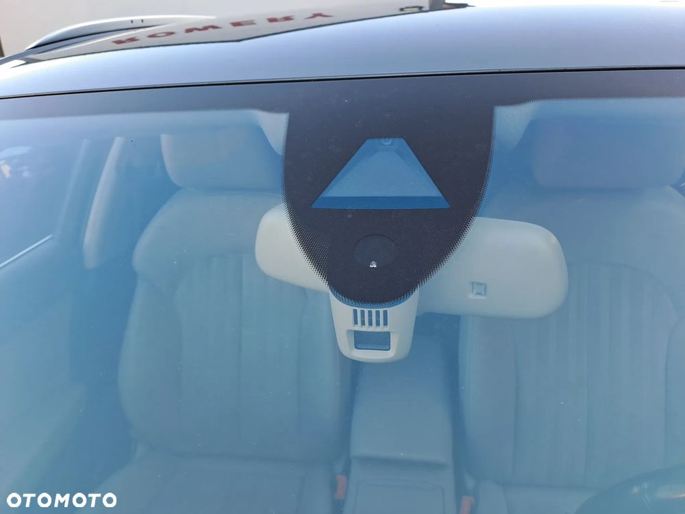 Audi A6 Avant 2.0 TDI Ultra DPF S tronic - 21