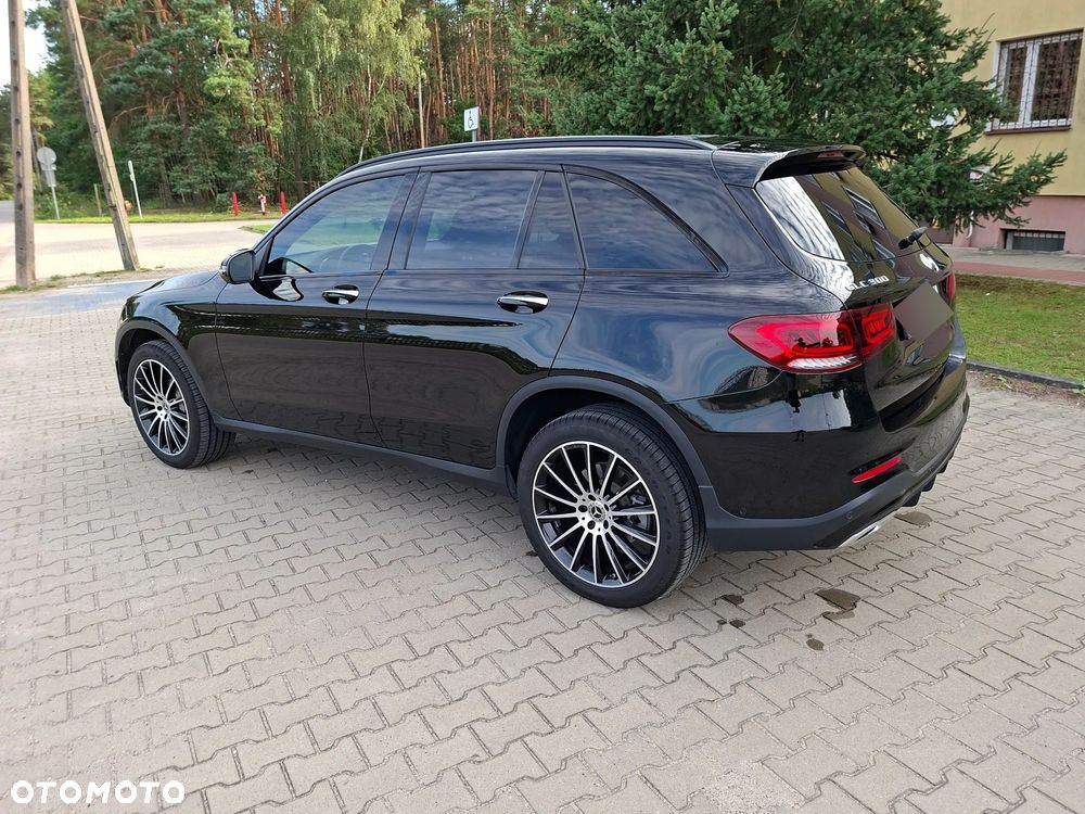 Mercedes-Benz GLC 300 4-Matic - 9