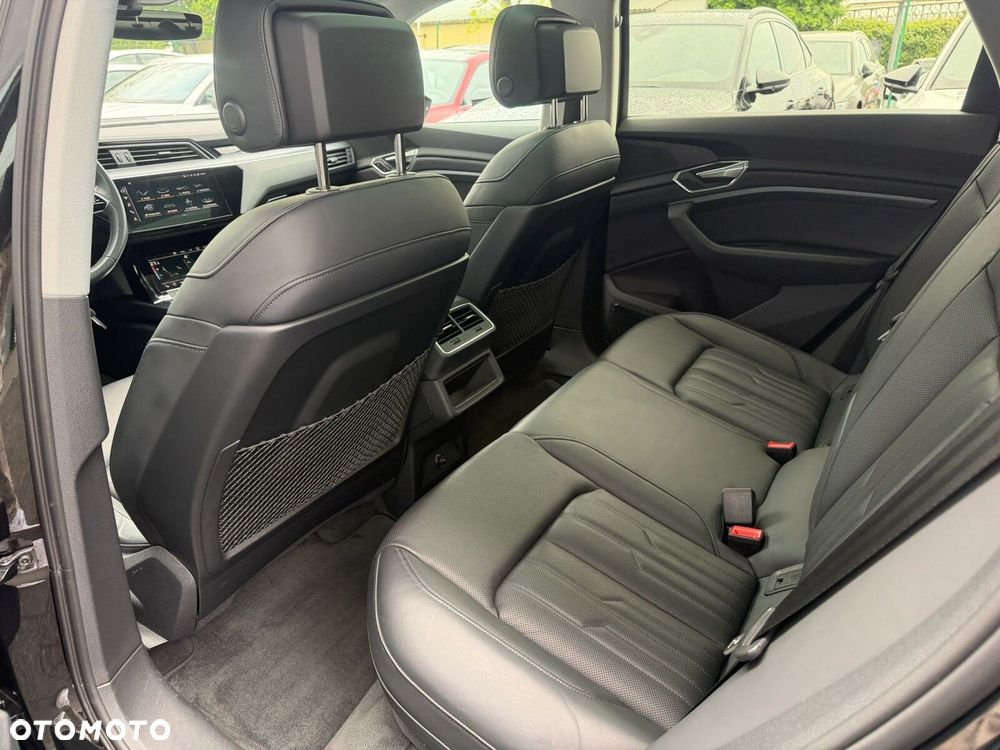 Audi e-tron Sportback - 20