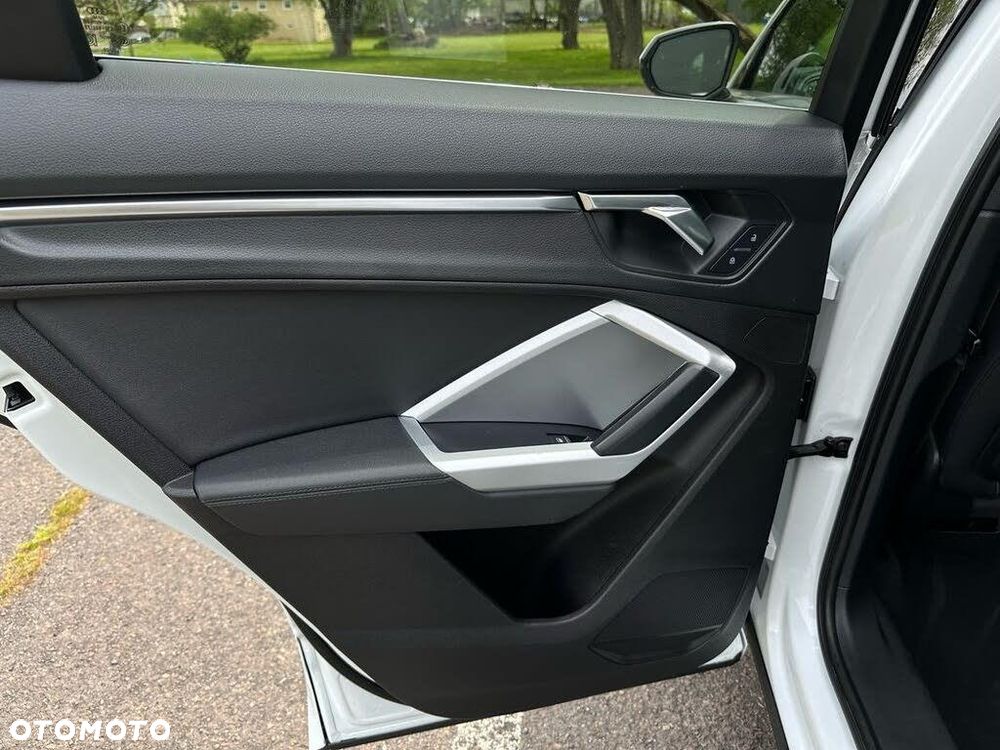 Audi Q3 45 TFSI Quattro S tronic S line - 27