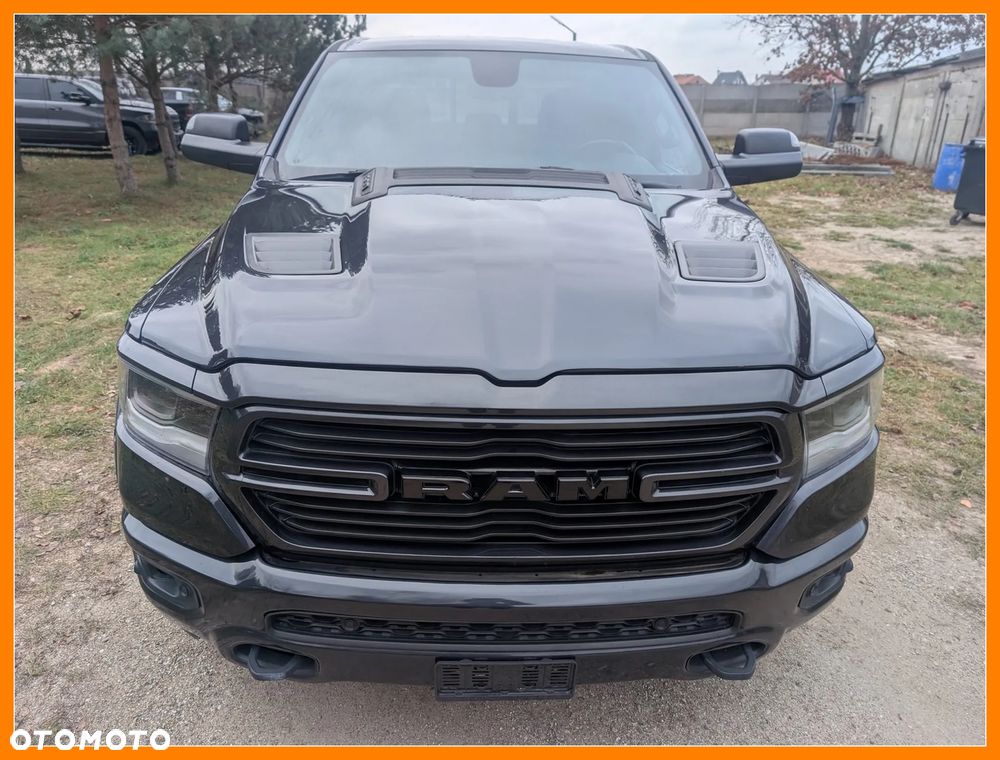 RAM 1500 Crew Cab Shortbed Bighorn - 8