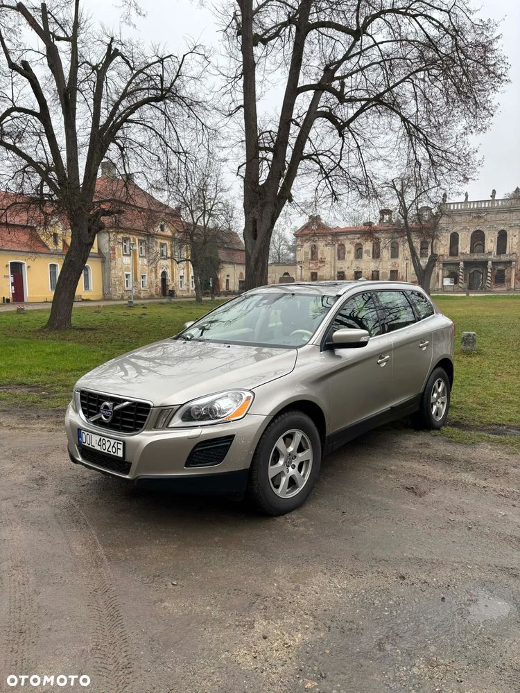 Volvo XC 60 D5 AWD Summum - 4