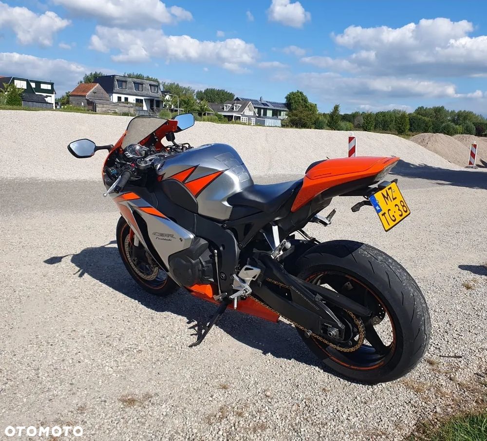 Honda CBR - 2
