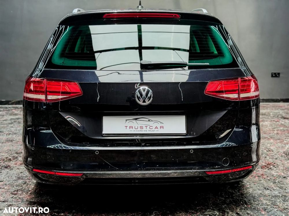 Volkswagen Passat - 14