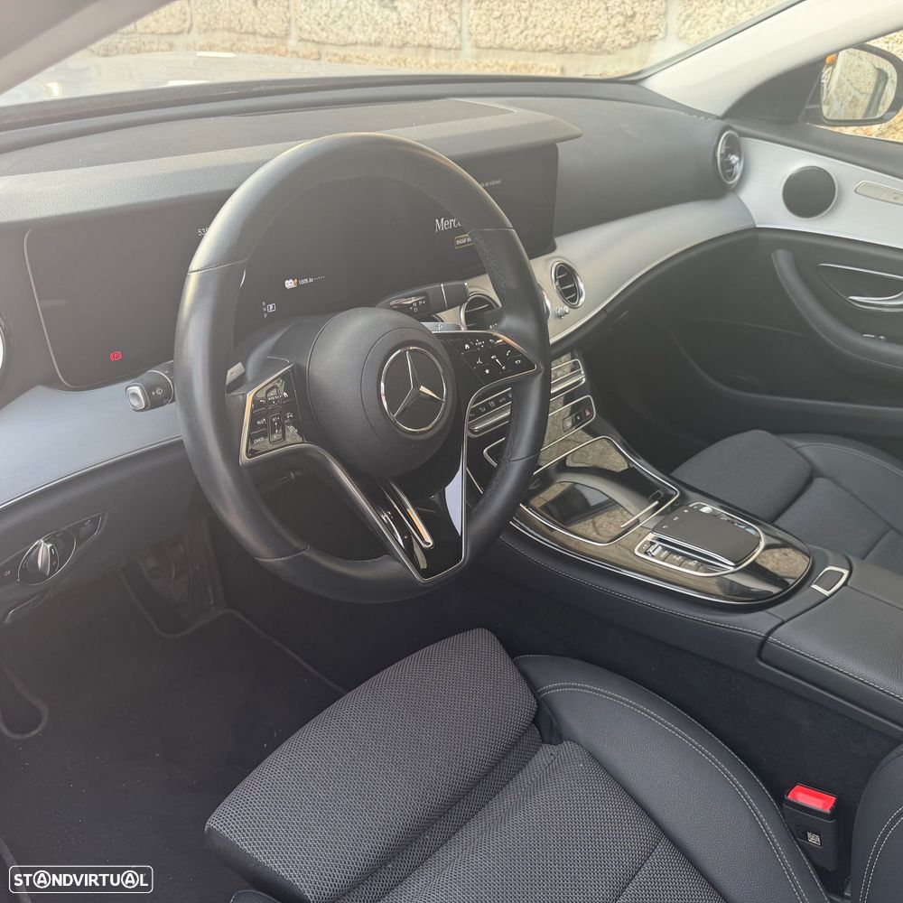 Mercedes-Benz E 300 de Avantgarde - 2