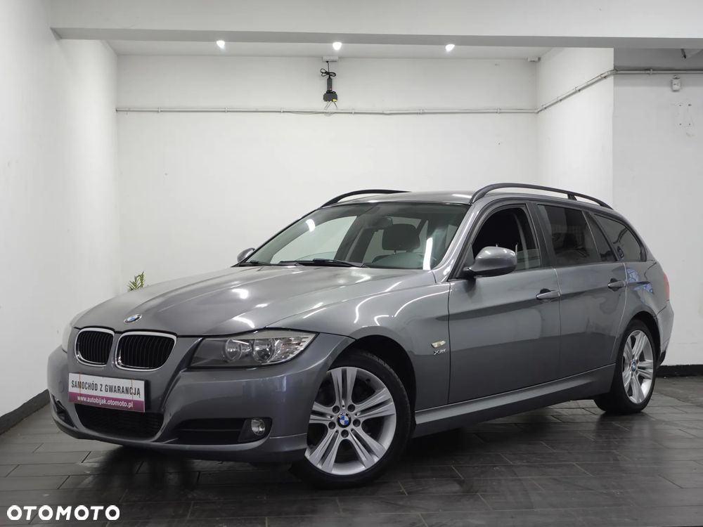 BMW Seria 3 320d xDrive DPF - 13