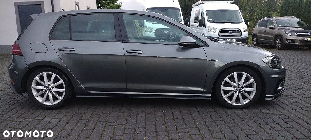 Volkswagen Golf 1.5 TSI OPF R-Line - 3