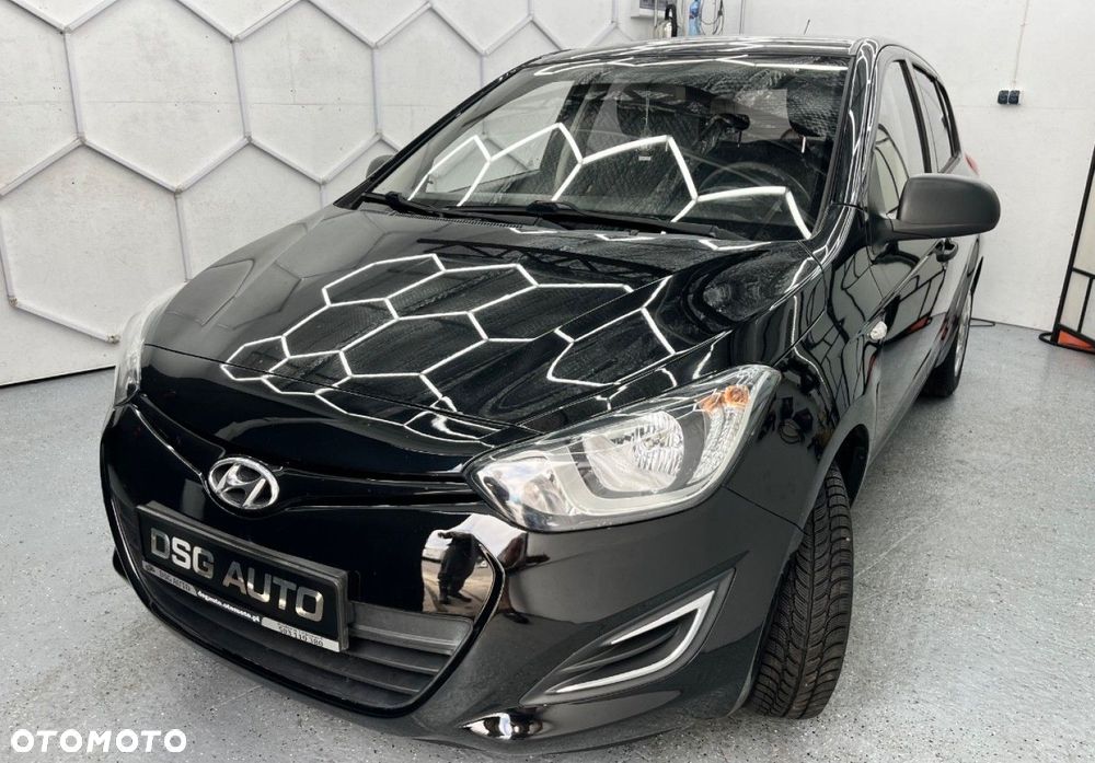 Hyundai i20 - 13