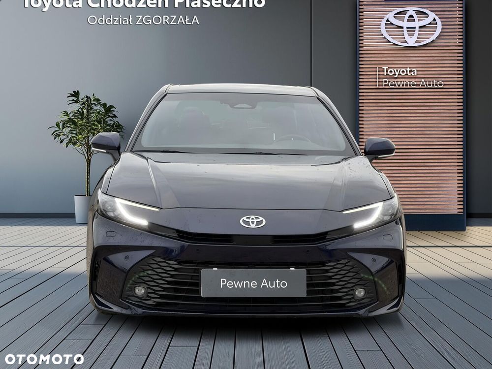 Toyota Camry 2025