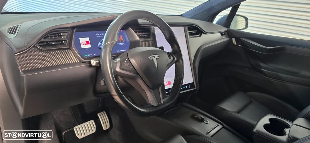 Tesla Model X Performance - 12