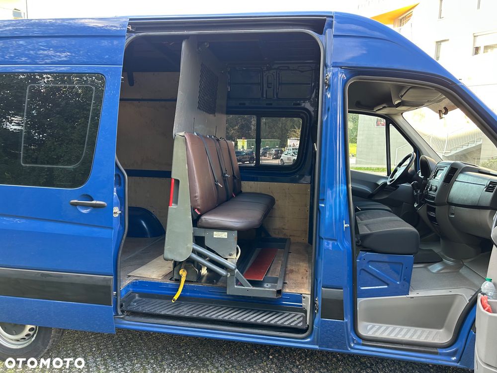 Mercedes-Benz Sprinter - 6