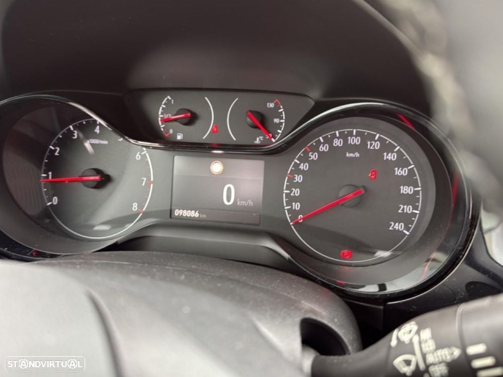 Opel Corsa 1.5 D Business - 11