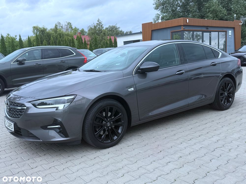 Opel Insignia - 38
