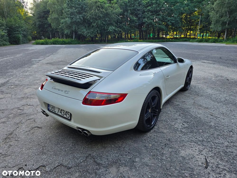 Porsche 911 Carrera 4 S Tiptronic - 9