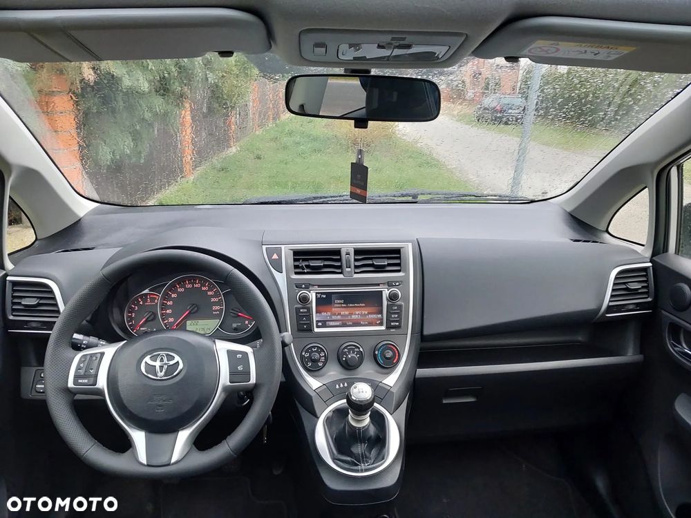 Toyota Verso S 1.4 D-4D - 7