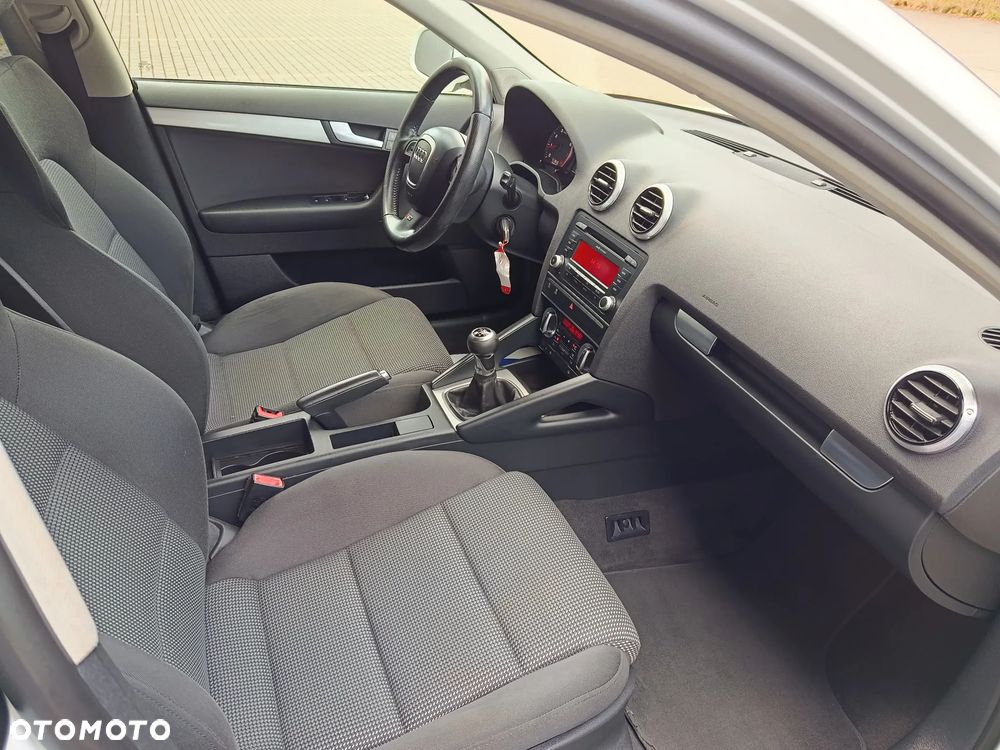 Audi A3 Sportback - 25