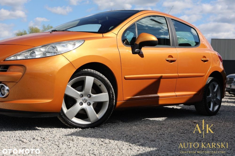 Peugeot 207 - 11