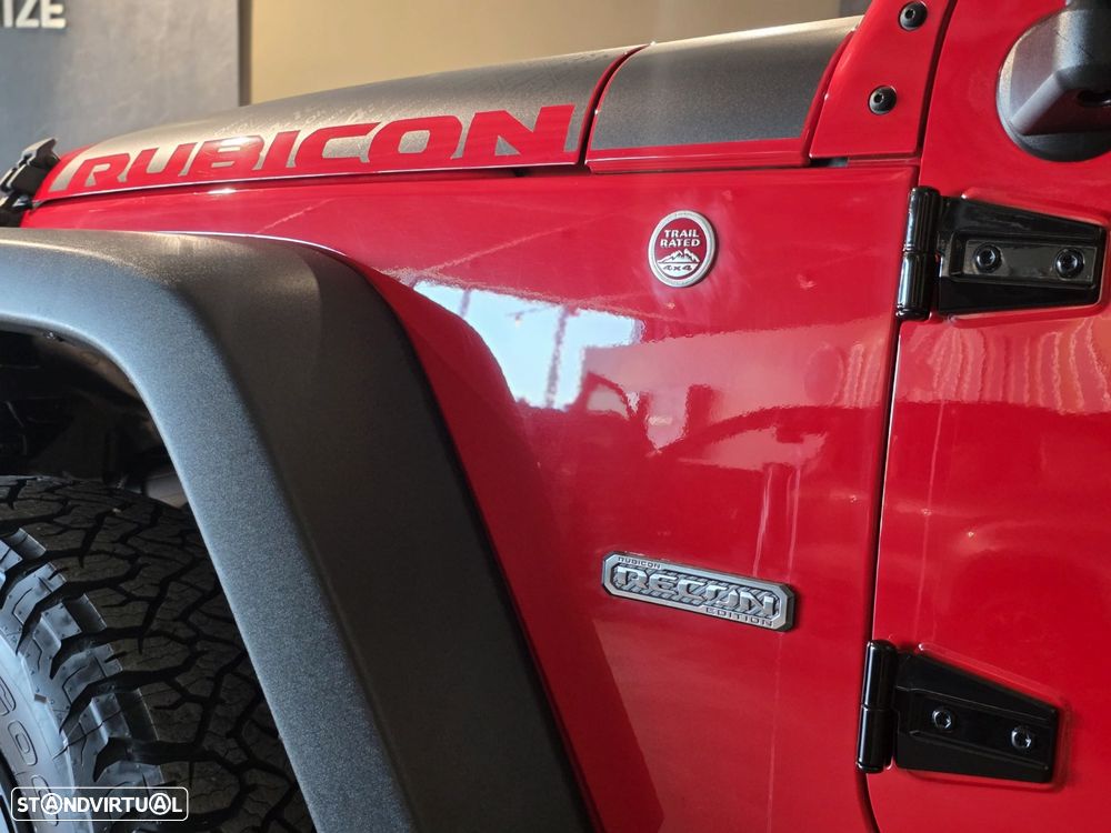 Jeep Wrangler Unlimited 2.8 CRD Recon AT - 10