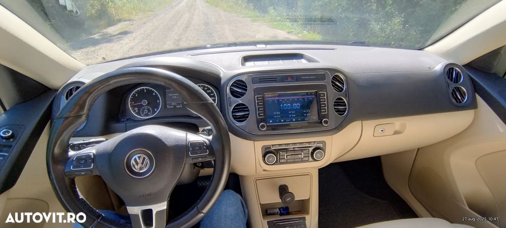 Volkswagen Tiguan - 14