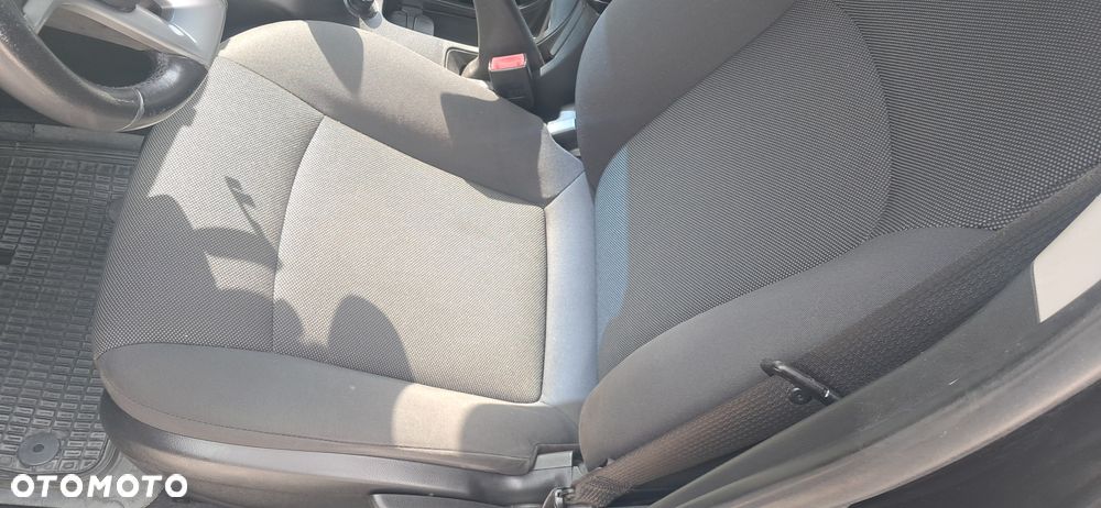 Chevrolet Cruze 1.8 LS+ - 17