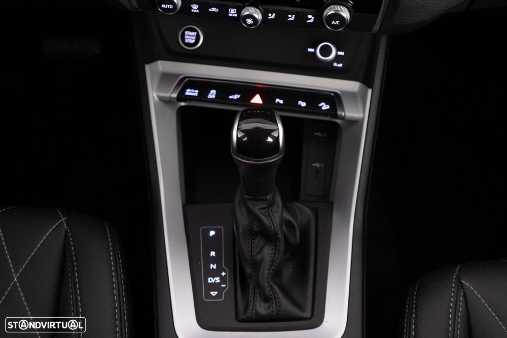 Audi Q3 45 TFSIe S tronic - 26