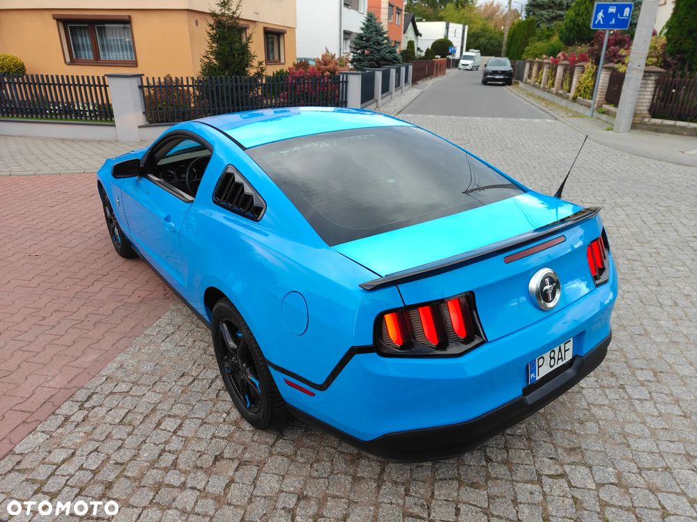 Ford Mustang - 2