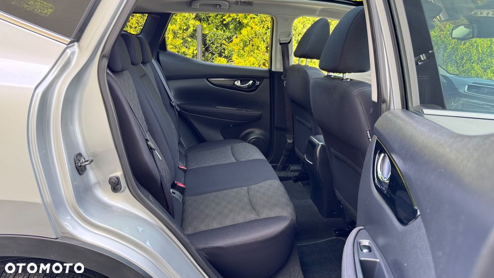 Nissan Qashqai 1.5 dCi Tekna - 25