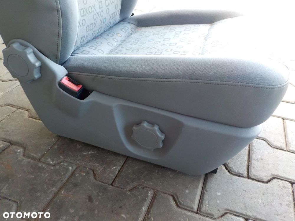 VW T5 FOTEL SIEDZENIE KIEROWCY XOXO REGULACJA - 2