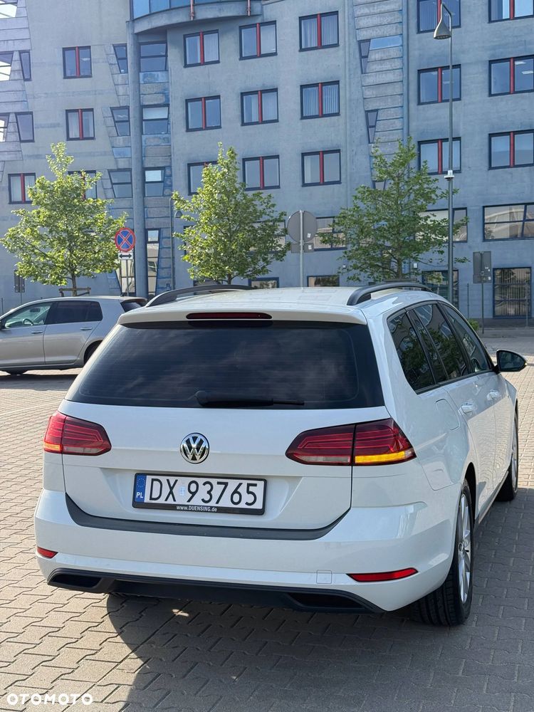 Volkswagen Golf 1.6 TDI (BlueMotion Technology) Comfortline - 19