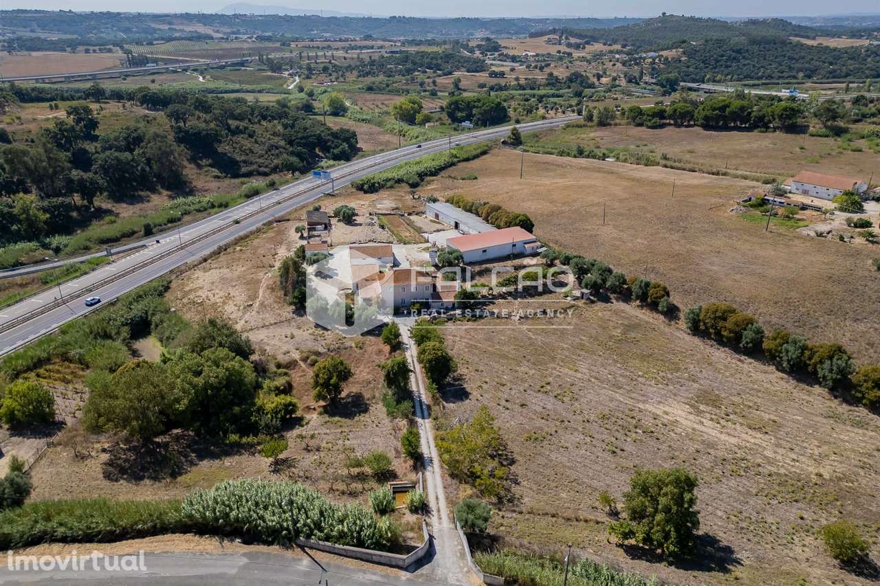 Moradia T3 Venda em Santarém (Marvila), Santa Iria da Ribeira de Santa - Grande imagem: 5/60