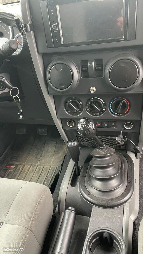 Jeep Wrangler 2.8 CRD MTX Sport - 13