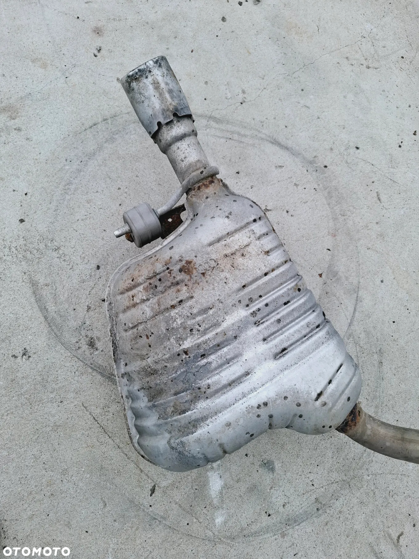 Tłumik Tłumiki Rura Układ Wydechowy Wydechu 2.4 2.8 3.2 Audi A6 C6 - 17