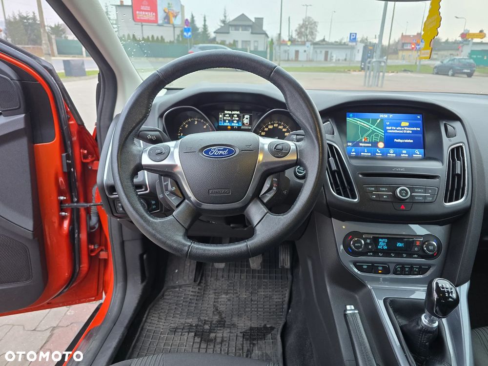 Ford Focus 1.6 TDCi DPF Titanium - 10