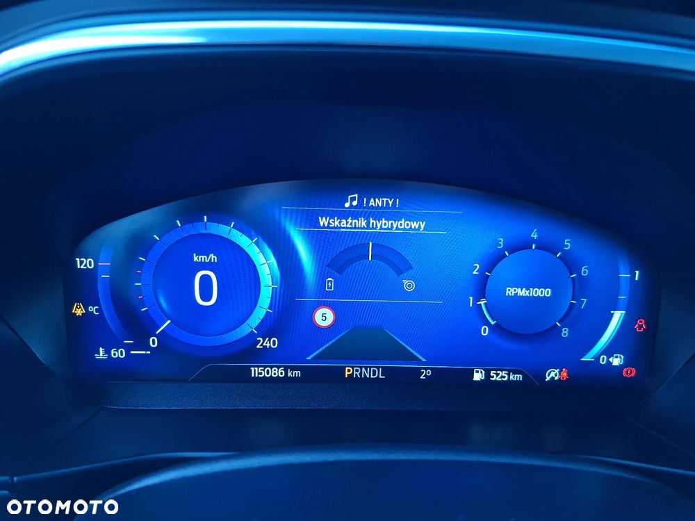 Ford Focus 1.0 EcoBoost Hybrid TITANIUM X - 18