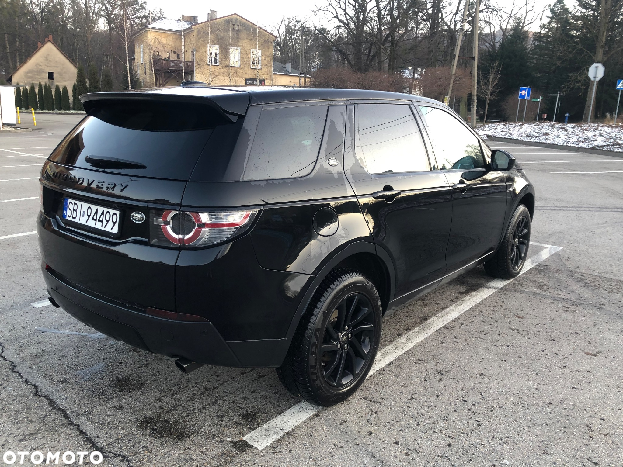 Land Rover Discovery Sport 2.0 TD4 HSE - 3