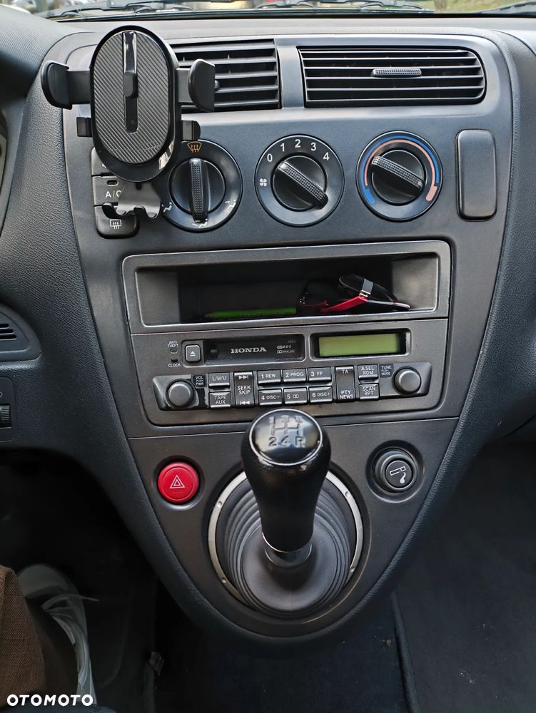 Honda Civic 1.4i - 4