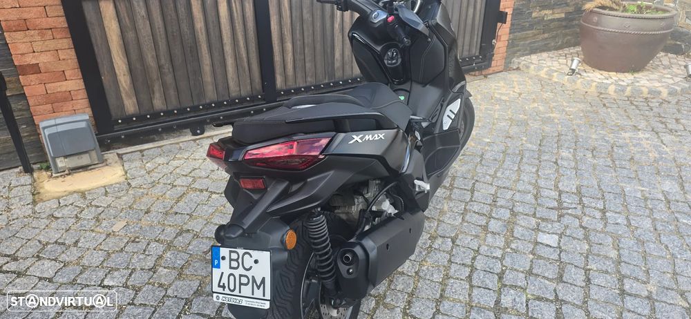 Yamaha X-Max Tech max - 3