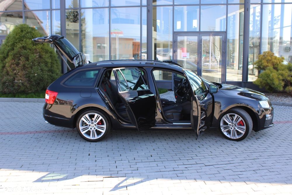 Skoda Octavia 2.0 TSI (Green tec) DSG RS - 16