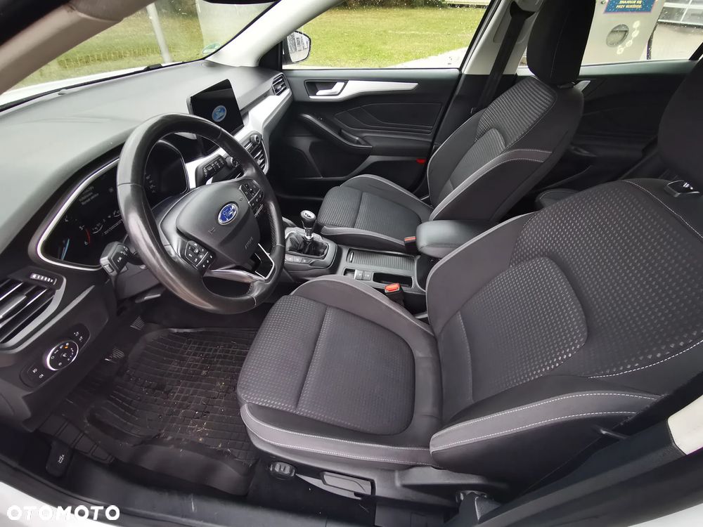 Ford Focus 1.5 EcoBlue STart-Stopp-System TITANIUM - 12