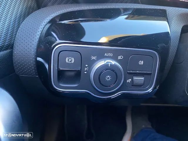 Mercedes-Benz A 250 Limousine e - 15