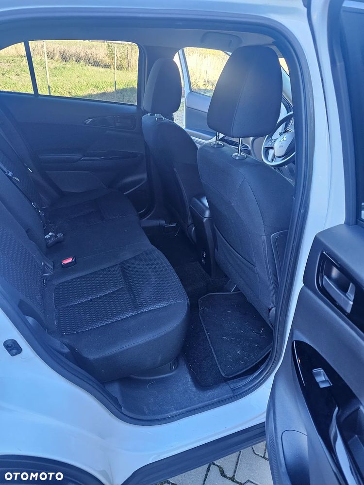 Mitsubishi Eclipse Cross 1.5 T-MIVEC (ClearTec) CVT 2WD Plus - 13