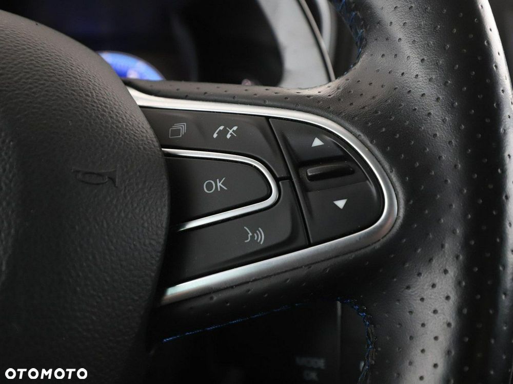 Renault Megane ENERGY TCe 205 EDC GT - 33