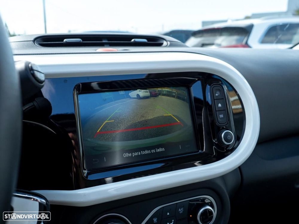 Renault Twingo E-Tech. 22 Techno - 34