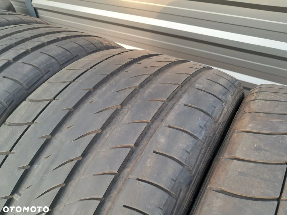 Opony letnie komplet Audi Q7 VW Touareg 295/35/21 295/35R21 dunlop sp quatromaxx 4szt - 4